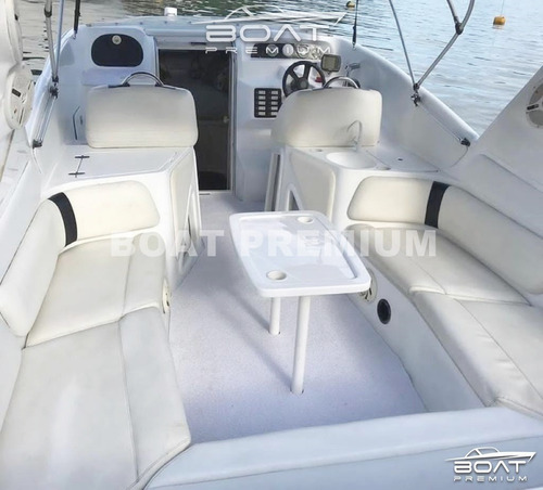 Imagem 6 de 10 de Runnner 33, 1997, 1x Evinrude 300hp - Phantom - Cimitarra