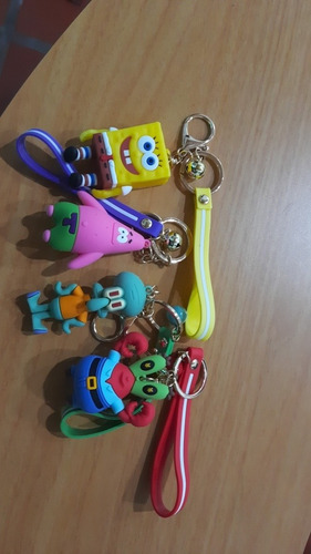 Imagen 4 de 9 de Bellos Llaveros De Bob Esponja Y Sus Amigos