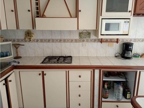En Venta Apartamento En El Conjunto Turístico Residencial Playa Dorada, Boca De Aroa Con Salida Directa A La Playa / Emer.