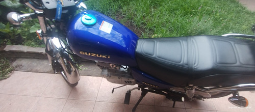 Suzuki Gn 125 F - 2600 Kms 2024