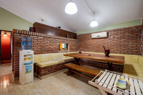 Venta - Casa- 3 Dormitorios - Garita 12, Funes.