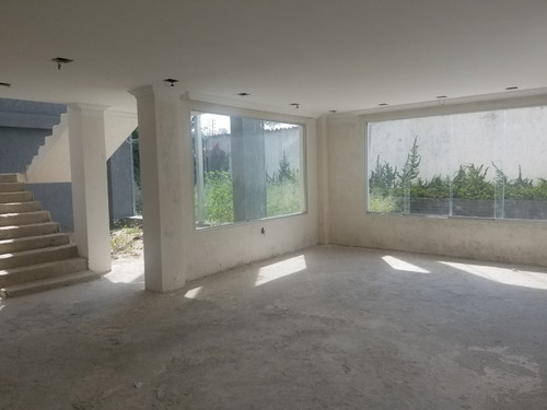 Best House Vende Excelente Casa En Colinas De Carrizal