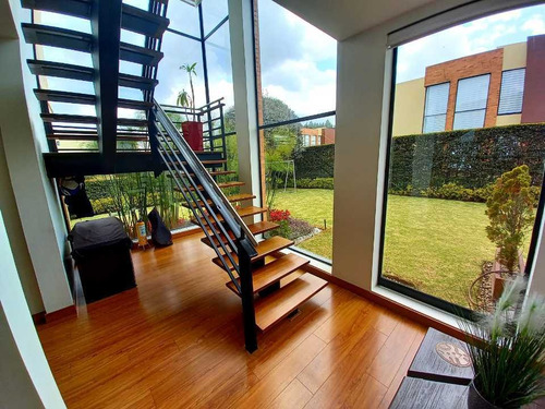 Imagen 19 de 21 de Casa Clubhouse Cota
