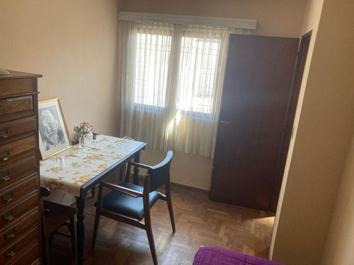 Se Vende Casa 2 Plantas C/cochera A Metros Duarte Quiros 650
