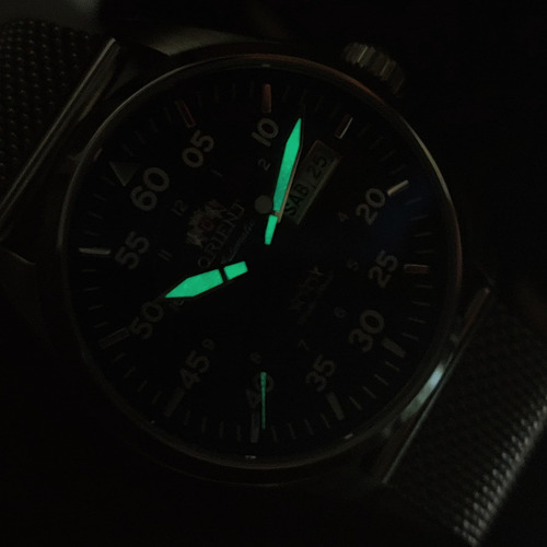 Relógio Orient Sport Air Flieger Automatico Yn6ss009 E2sx Correia Prateado Bisel Prateado Fundo Verde