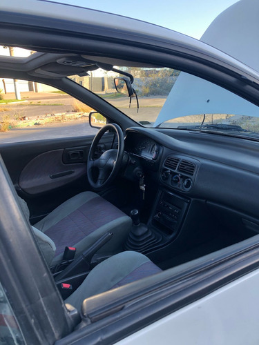 Subaru Impreza 1.8 Gl Awd