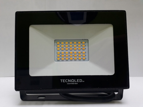 Imagen 2 de 4 de Reflector Led 30w Ip65 Blanco Calido Rs-30wbc Tecnoled