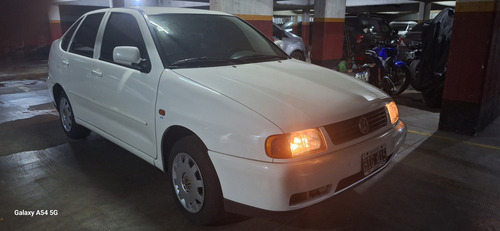 Volkswagen Polo Classic 1.6 Mi