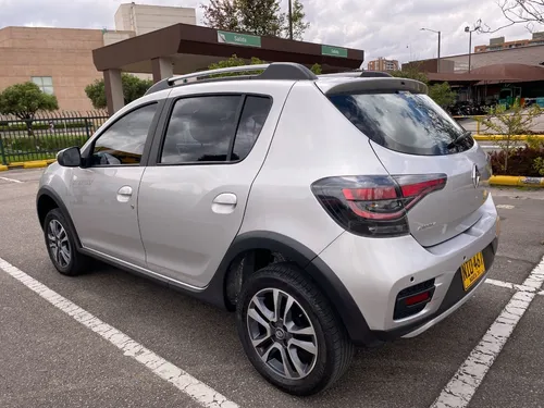 Renault Stepway 1.6 Intens Cvt