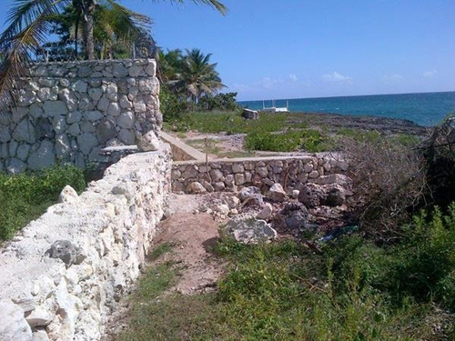 Solar De 846 M2 En Cumayasa Vista A La Costa Con Titulo Frente Al Mar, Vive Frente A La Costa