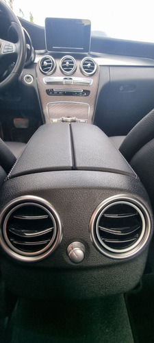 Imagen 15 de 20 de Mercedes Benz C200 Exclusive 2018