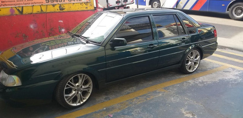 Veículo Rebaixado Com Aro 17 Completo