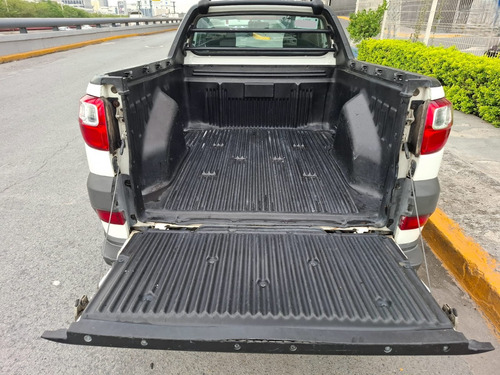 RAM 700 1.6 Slt Mt