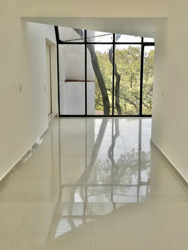 Vendo Casa Minimalista De Holgada Amplitud Colindando A Reserva Ecologica