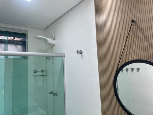 Casa Reformada E Ampliada Alto Padrao Joa