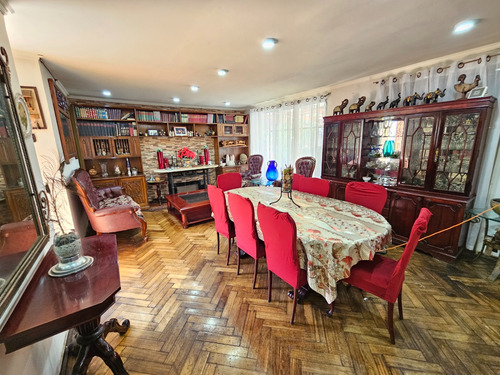 Casa En Venta En Villa Macul