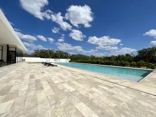 Casa En Venta En Mérida Modelo Ambar Plus En Privada Praderas Del Mayab, Conkal