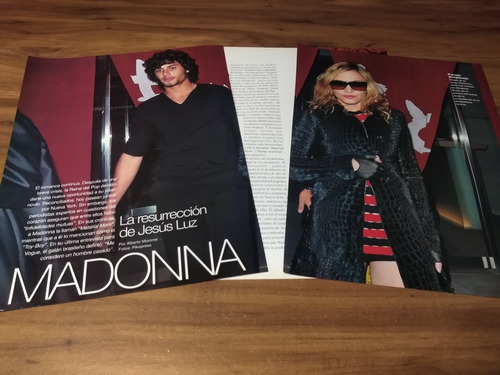 (u326) Madonna * Clippings Revista 3 Pgs * 2010