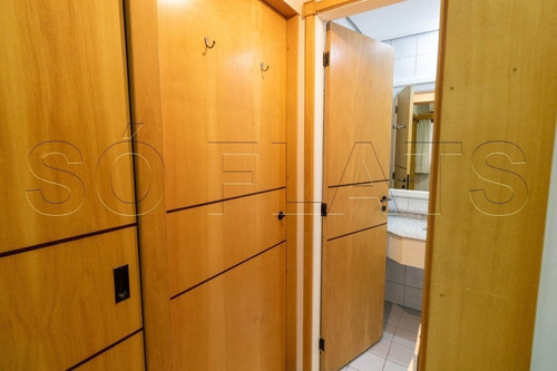 Imagem 12 de 15 de Flat Na Al. Campinas, Proximo A Av. Paulista - Fora Do Pool - Sf24989