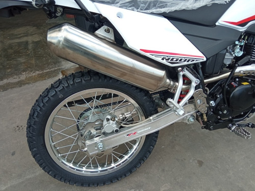 Imagen 8 de 11 de Beta Enduro 200 Tr 2.0 - Km8motos