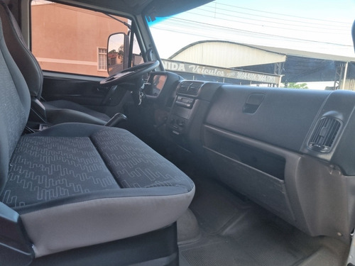 Imagem 4 de 12 de Vw 10160 2018 Avenida Caminhoes