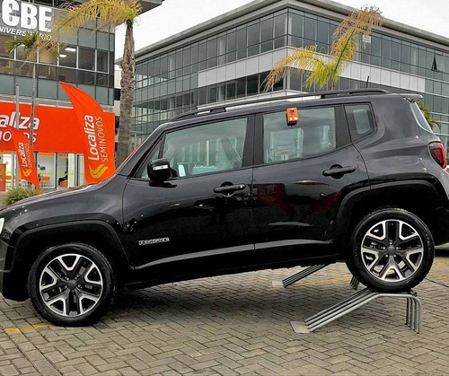 Imagem 8 de 9 de Jeep Renegade 1.8 16v Flex Longitude 4p Automático