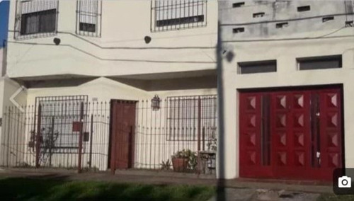 Casa 4 Ambientes Con Cochera