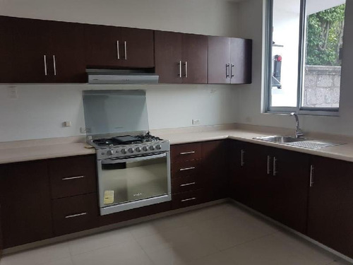 Imagen 14 de 20 de Casa En Venta Y O En Renta En Villas De Irapuato