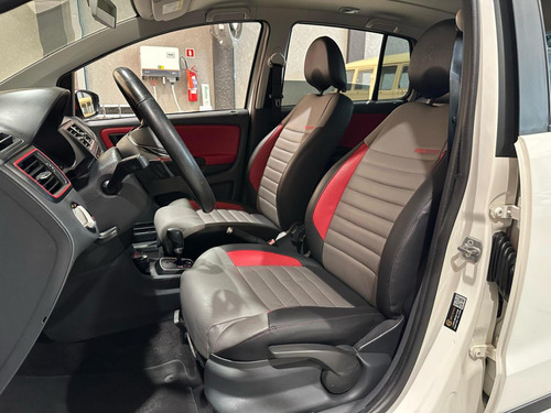 Volkswagen Fox 1.6 MSI PEPPER 16V FLEX 4P AUTOMATIZADO