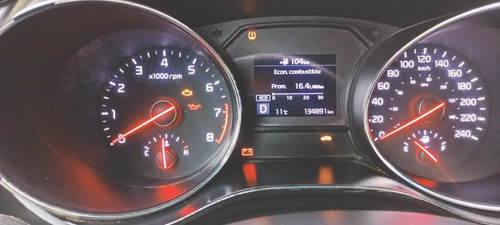 Kia Sedona 2.0 Lx At