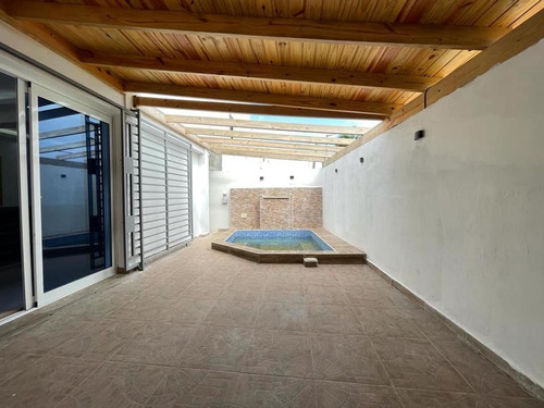 Imagen 3 de 13 de Casa En Venta Autopista De San Isidro