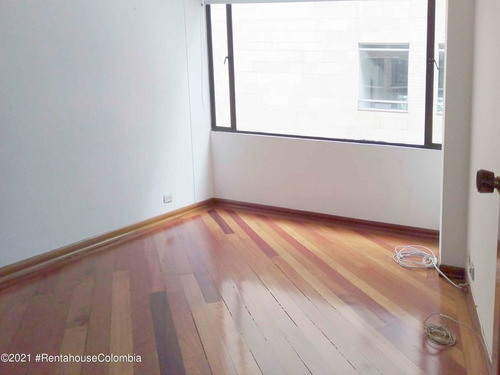 Imagen 16 de 30 de Apartamento En Chico(bogota) Rah Co: 23-649