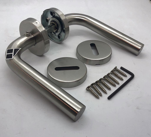 Imagen 4 de 8 de Manija Picaporte Media Curva Doble Acero Inox Tipo Toshi