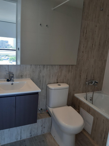 Ref:10150** Primer Mes A $135.000 Arriendo Depto 1d + 1