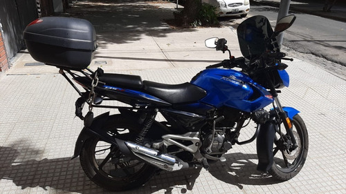 Bajaj Rouser