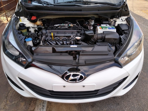 Imagem 7 de 15 de Hyundai Hb20 2013 1.6 Comfort Flex 5p