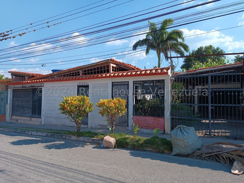 Casa Quinta En Venta En Urbanización Chucho Briceño Cabudare Lara, Rc