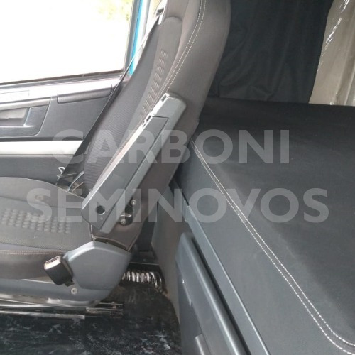 Imagem 10 de 10 de Iveco Hi Way 600s44t, Ano 2018/2019