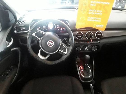 Imagem 3 de 9 de Fiat Cronos 1.8 E.torq Flex Precision At6