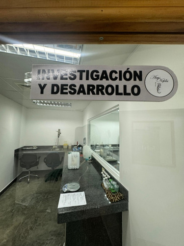 Venta De Fábrica Y Laboratorio En Guarenas