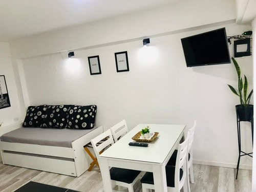 Imagen 3 de 20 de Departamento 2 Ambientes A La Calle