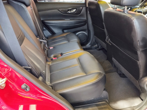 Nissan X-Trail 2.5 Exclusive 2 Row Cvt