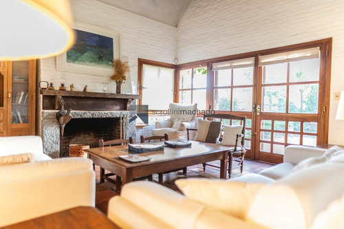 Venta Casa. Punta Del Este . Rincon Del Indio, Brava- Ref: 999