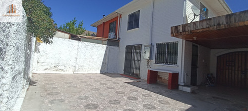 Excelente Casa 3d/2b - Ciudad Satélite Maipú