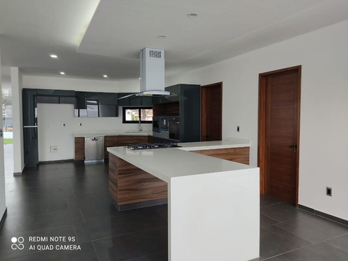 Imagen 2 de 30 de Casa Nueva! En Renta, Lomas De Valle Escondido, Atizapán