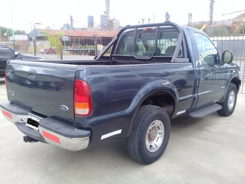 Ford F.100.4x2.xlt.3.9.c/s.2011