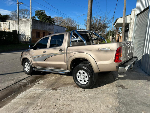 Toyota Hilux 3.0 D/cab 4x4 Srv Lim P/2