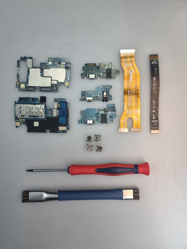 Servicio Tecnico De Celulares. Pantallas, Conectores Y Mas
