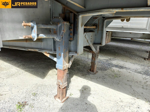 Imagem 8 de 14 de Carreta Randon Baú Furgao Rebaixada 2 Eixos Ano 1979