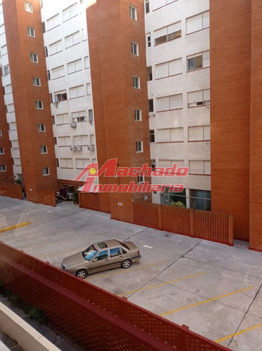 Imagen 1 de 23 de Apartamento En Venta De 1 Dormitorio En Punta Del Este